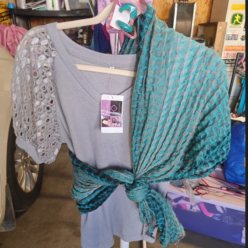 Size S Curated By Ali Bundle